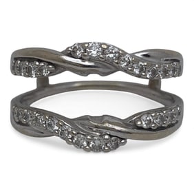 14k White Gold & Diamond Ring