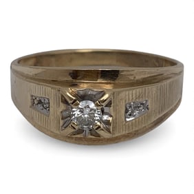 Mens 10k Yellow Gold & Diamond Ring
