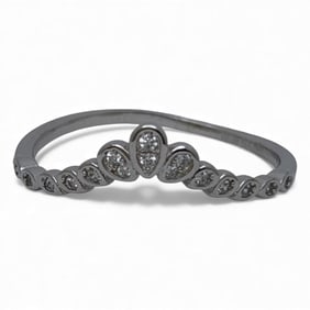 Sterling Silver Ring With Clear Stones