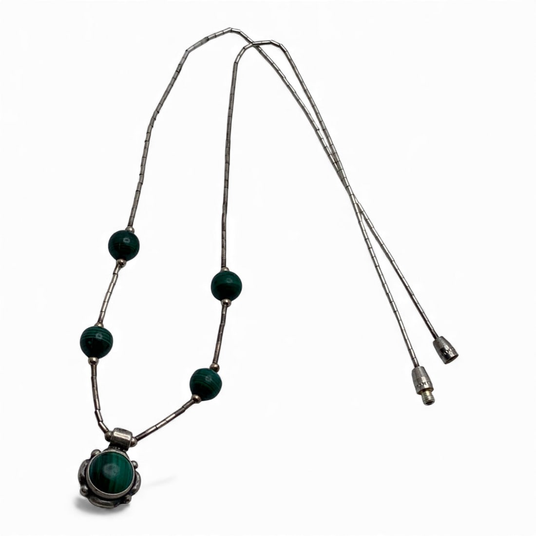 Silver & Malachite Necklace: Tests Silver - 16 1/4" Long - 6.1 Grams