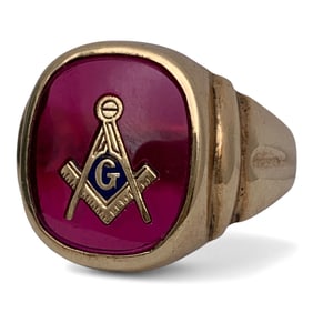 Men's 10k Yellow Gold Mason Ring
