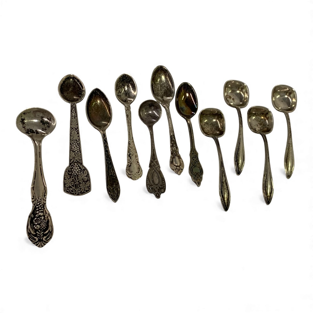 Group Of 11 Sterling Silver Salt Spoons (1 of 2)