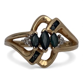 10k Yellow Gold Diamond & Sapphire Ring