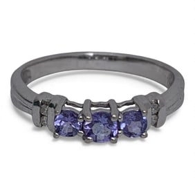 10k White Gold Diamond & Tourmaline Ring