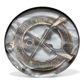 1923 Sterling Silver Shooting Pendant