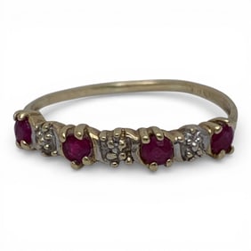 14k Yellow Gold & Ruby Ring