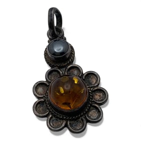 Sterling Silver & Amber Pendant