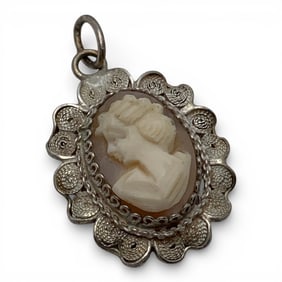 800 Silver Filigree Cameo Pendant