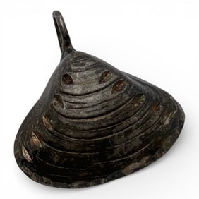 Silver Seashell Pendant