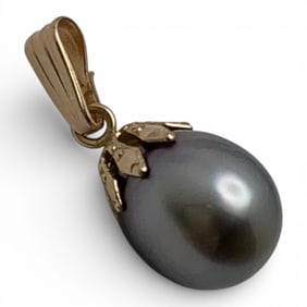 14k Yellow Gold & Pearl Pendant