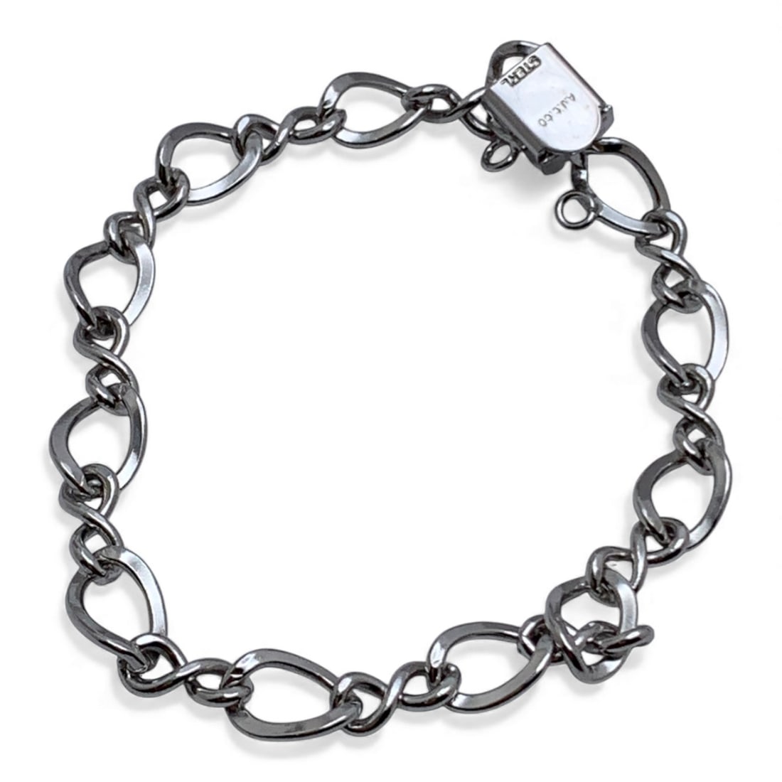 Sterling Silver Bracelet: Marked Sterling - 7 3/4" Long - 9.0 Grams