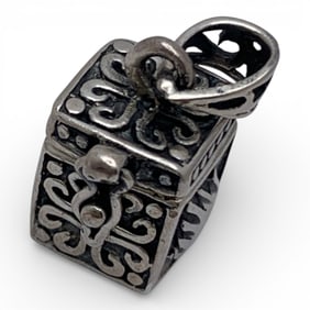 Silver Trinket Box Pendant