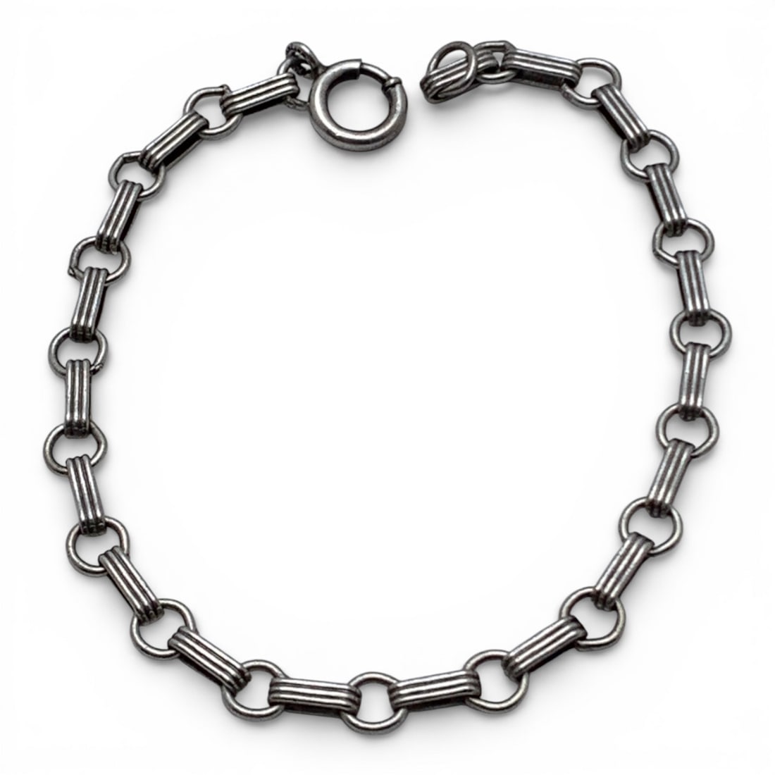 Silver Bracelet: Tests Silver - 7 1/8" Long - 4.1 Grams