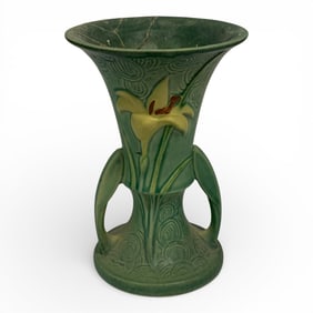 Vintage Roseville Green Zephyr Lily Pottery Vase