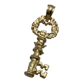 14k Yellow Gold Key Pendant