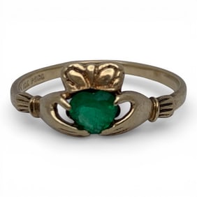 18k Yellow Gold & Emerald Claddagh Ring