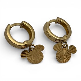 Pair Of 18k Yellow Gold Earrings
