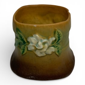 Vintage Roseville Gardenia Pottery Vase