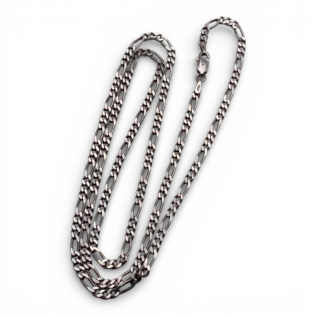 Sterling Silver Necklace: Marked 925 - 24" Long - 9.2 Grams