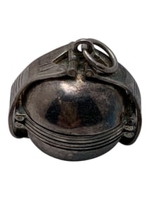 Sterling Silver 6 Fold Pendant