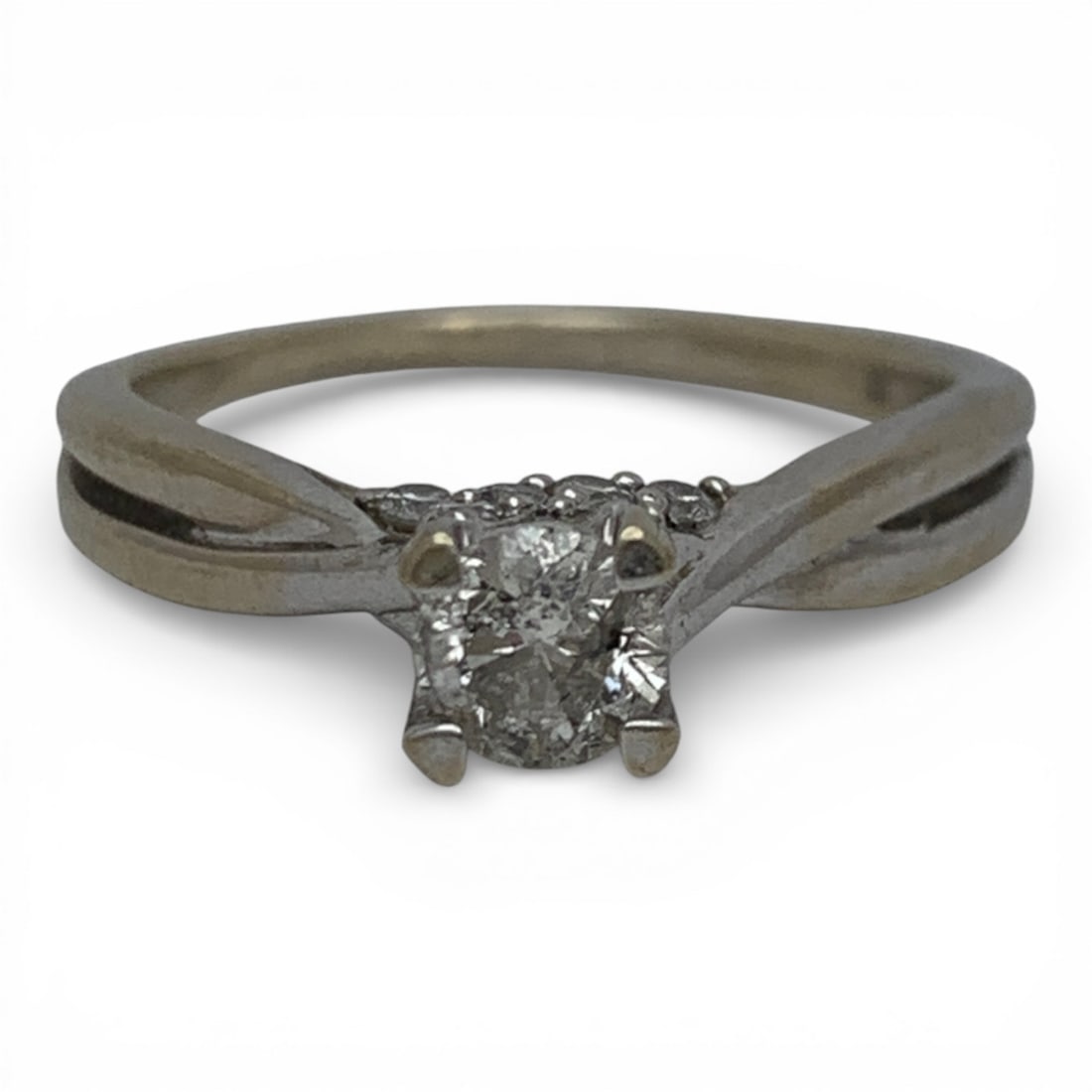 14k White Gold & Diamond Ring
