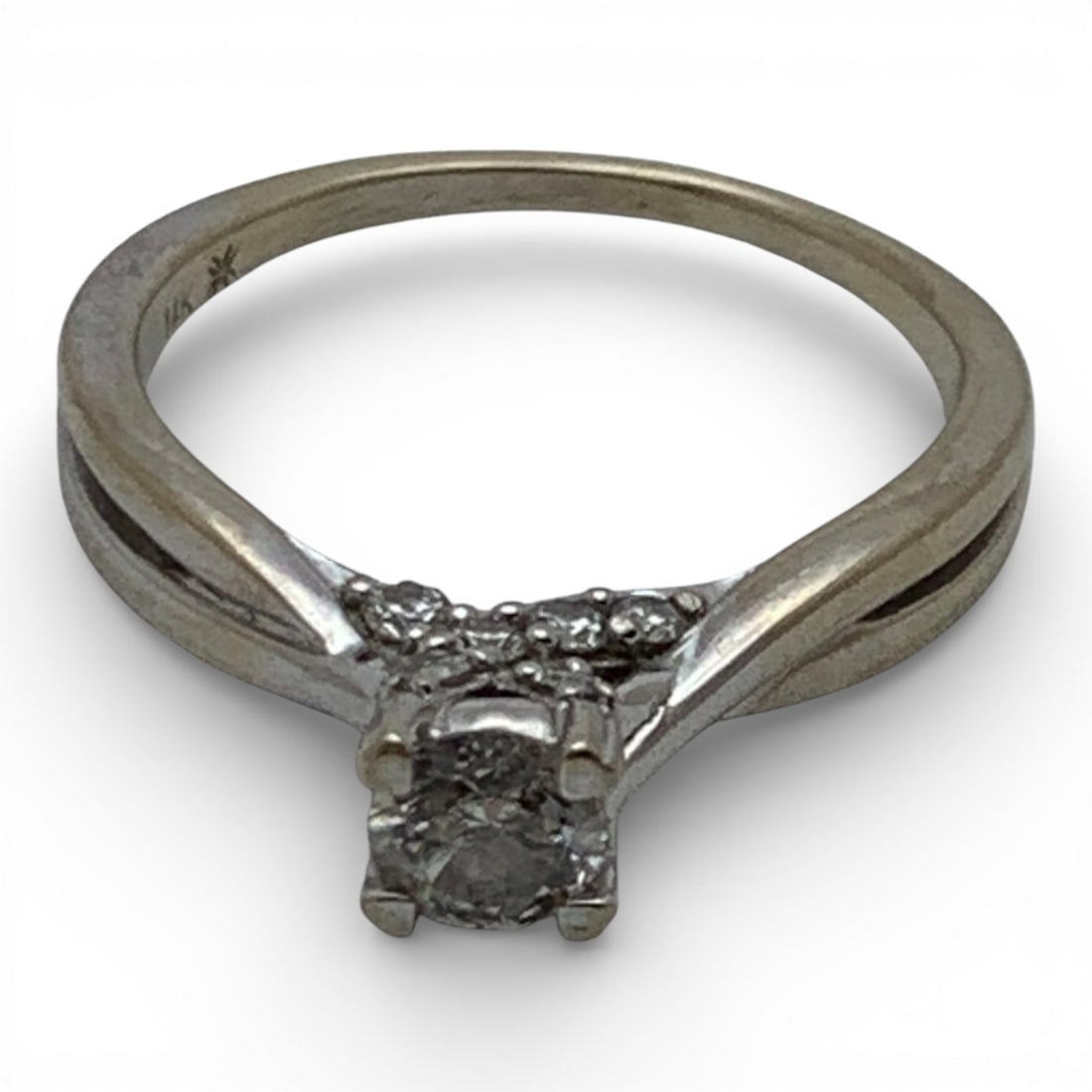 14k White Gold & Diamond Ring - 8