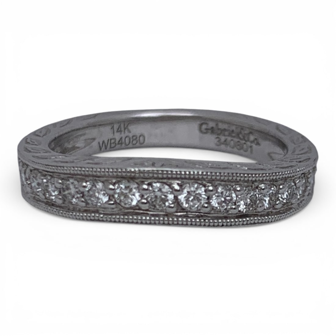 14k White Gold & Diamond Ring