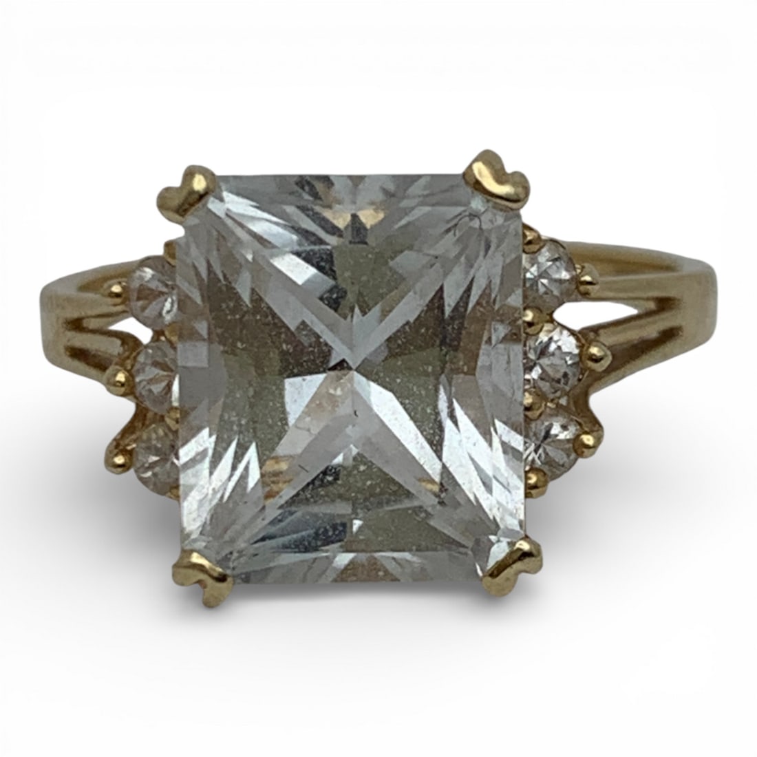 14k Yellow Gold & Clear Topaz Ring (1 of 8)