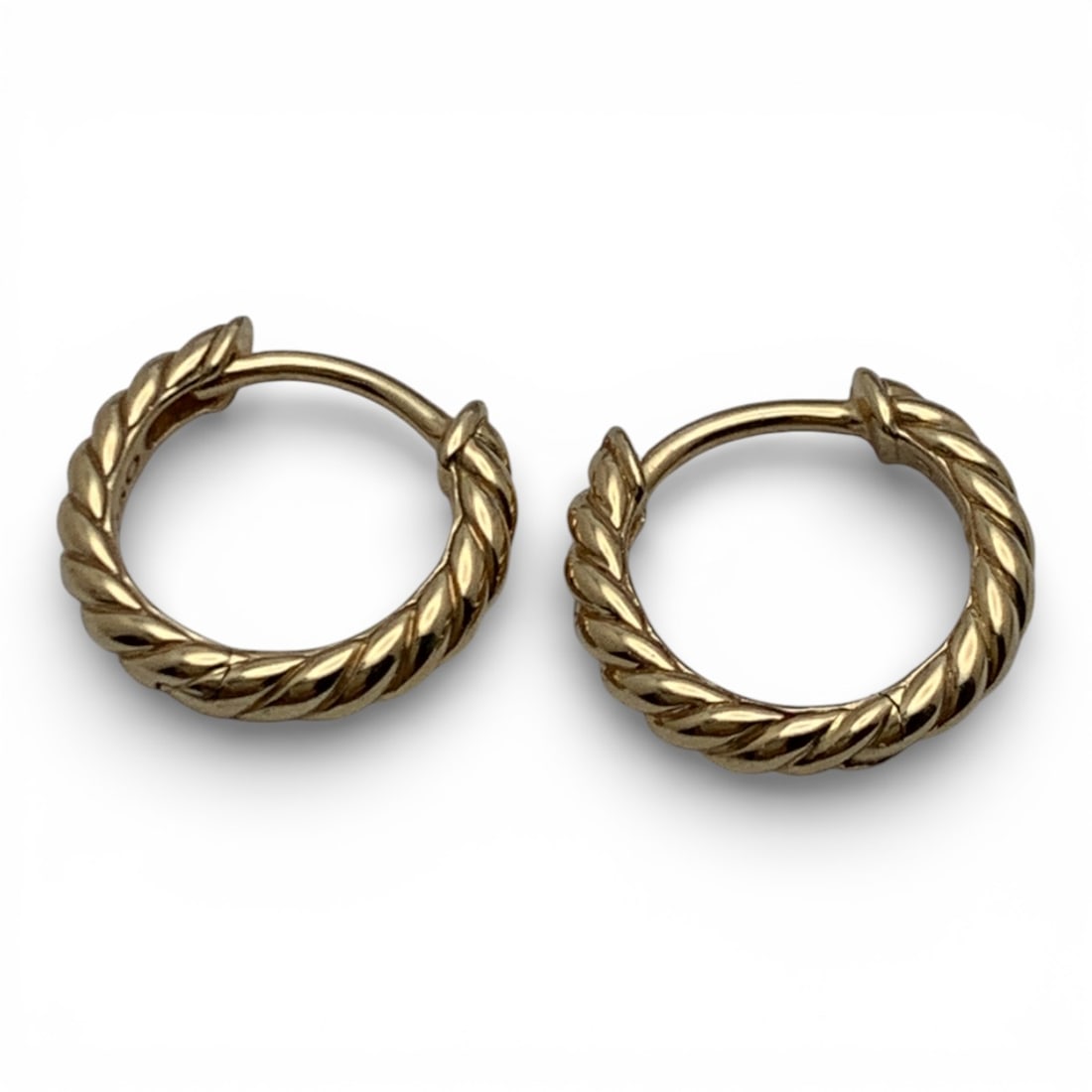 18k Yellow Gold Hoop Earrings: Marked 18k - 3/8" Long - 1.2 Dwt Gemstones Tested With Presidium Gem Tester Il - Berners Does Not Guarantee Authenticity Of Gemstones