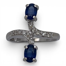 14k White Gold Sapphire & Clear Stone Ring