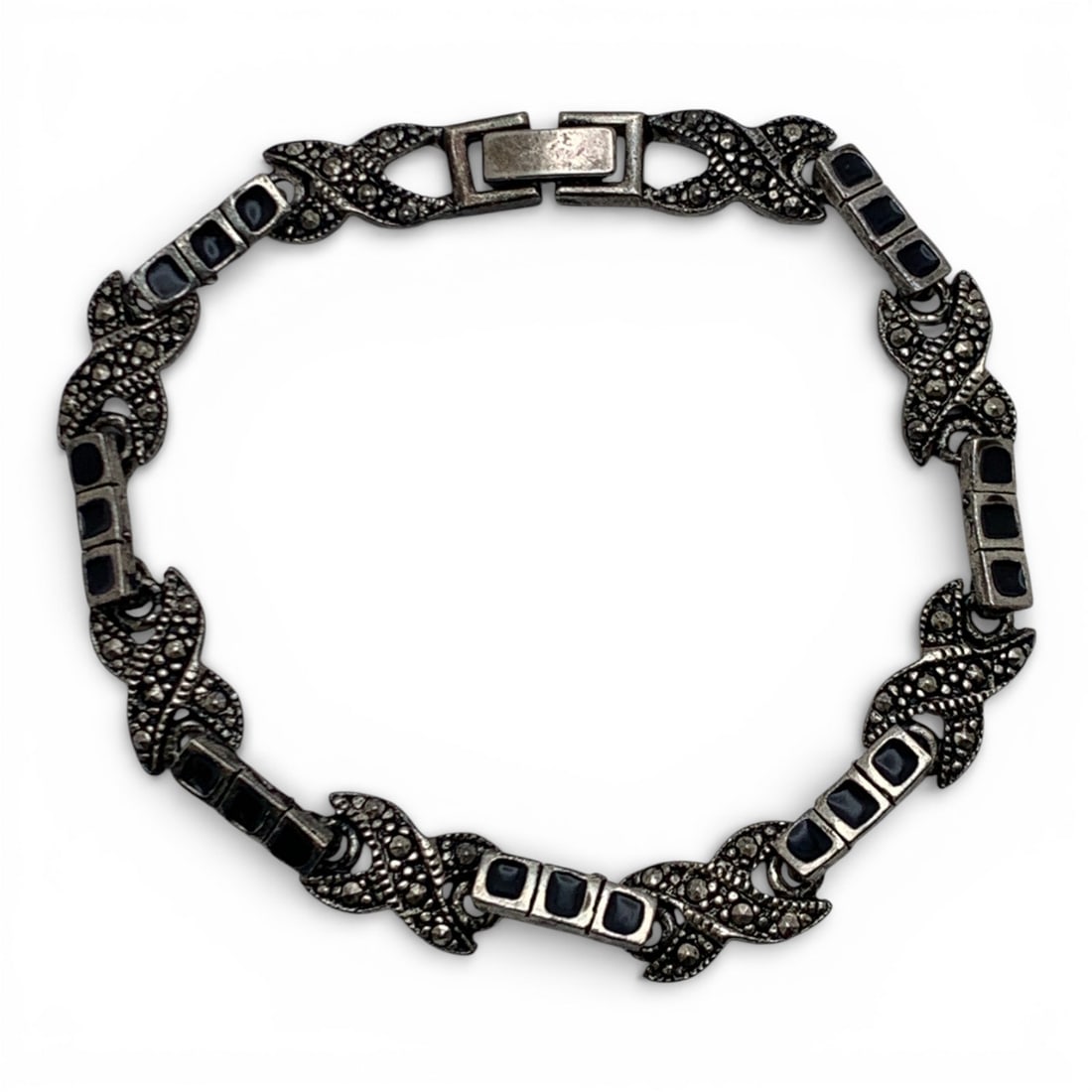 Silver Tone Enameled Bracelet: 7 3/4" Long - 16.8 Grams