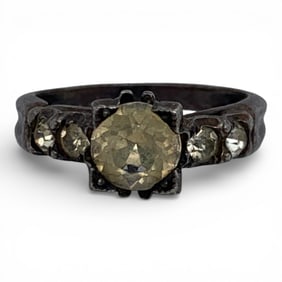 Sterling Silver Ring With Rhinestones