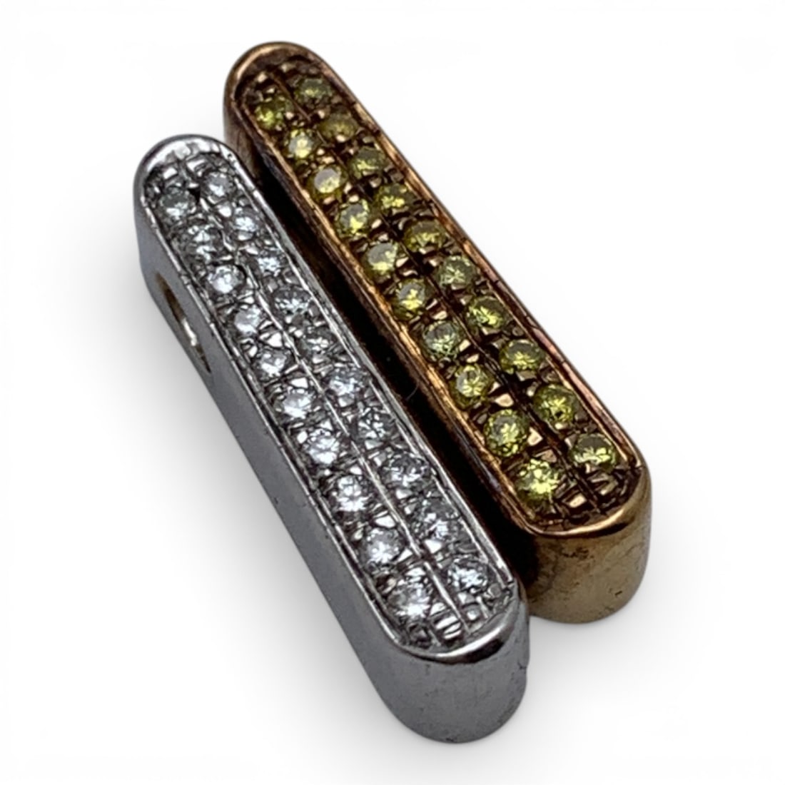 14k White & Yellow Gold Pendant With Diamonds: Tests 14k - 5/8" Long - 1.8 Dwt Gemstones Tested With Presidium Gem Tester Il - Berners Does Not Guarantee Authenticity Of Gemstones