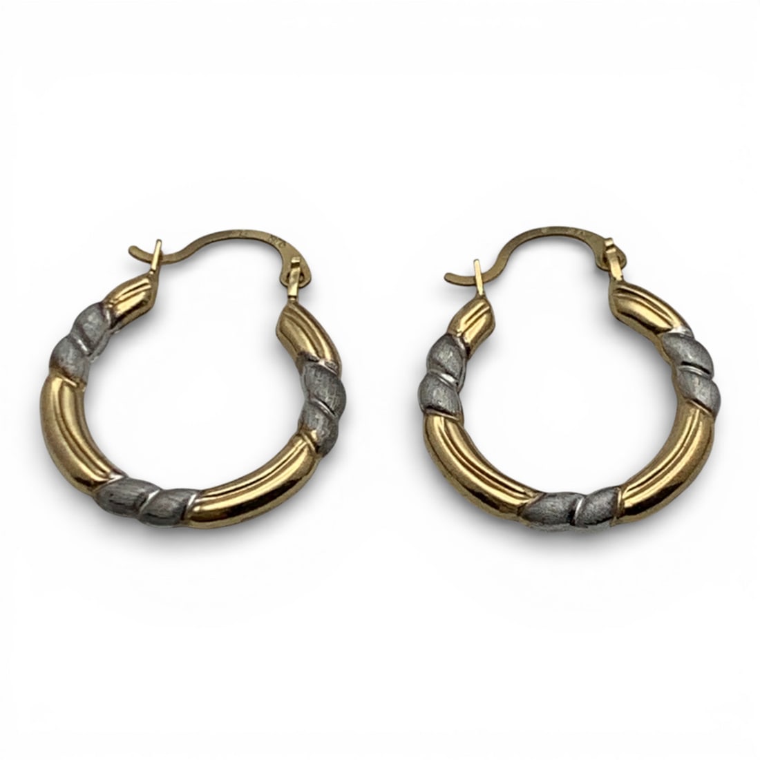 Pair Of 14k Yellow Gold Hoop Earrings: Marked 14k - 3/4" Long - 0.5 Dwt Gemstones Tested With Presidium Gem Tester Il - Berners Does Not Guarantee Authenticity Of Gemstones