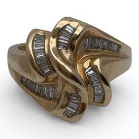 14k Yellow Gold & Diamond Ring