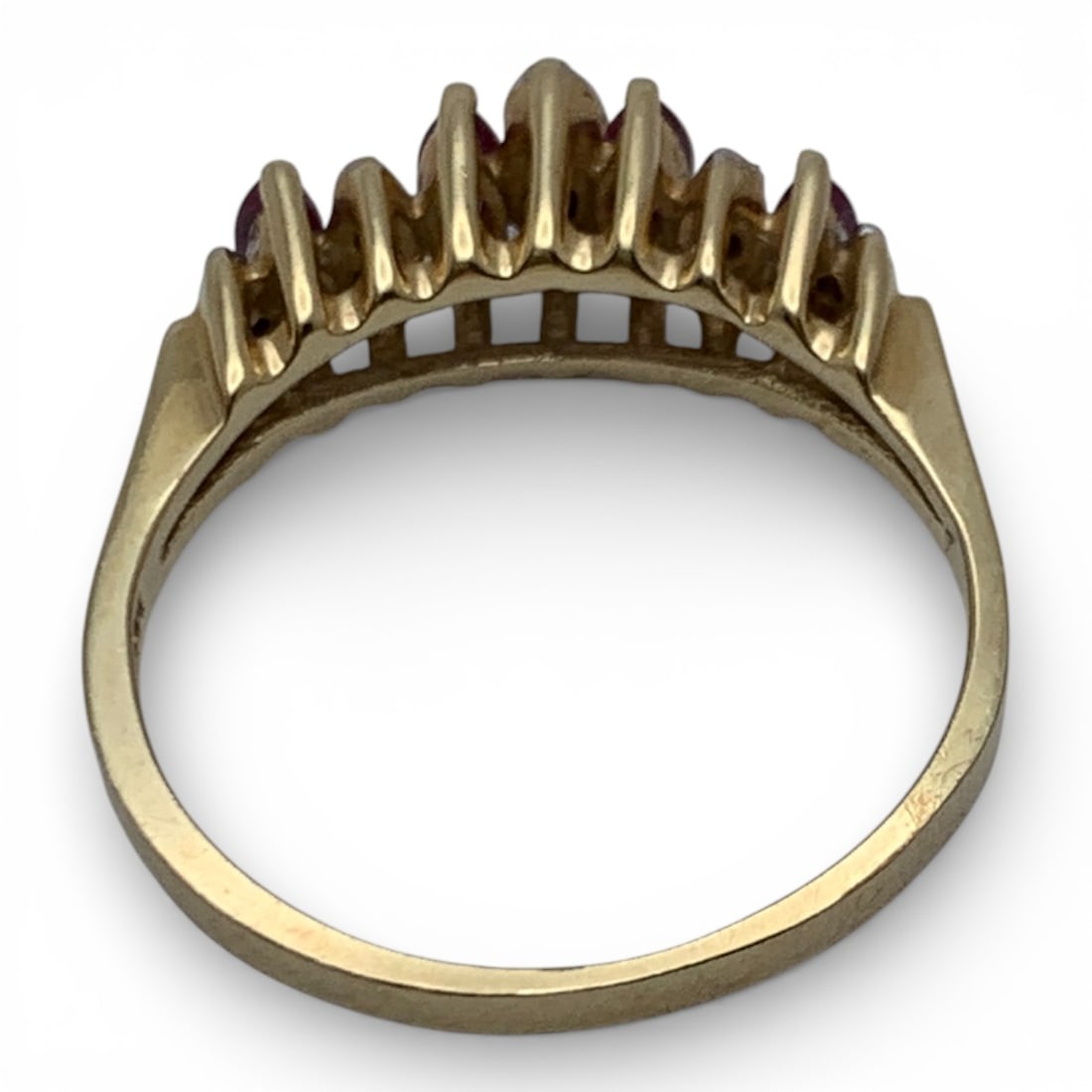 14k Yellow Gold Diamond & Ruby Ring - 2