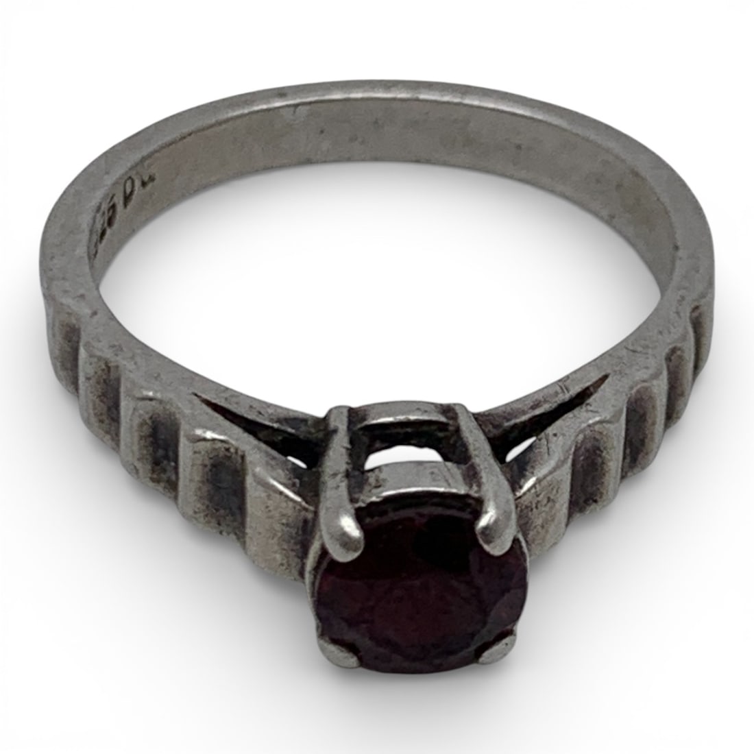 Sterling Silver Ring With Red Stone - 8