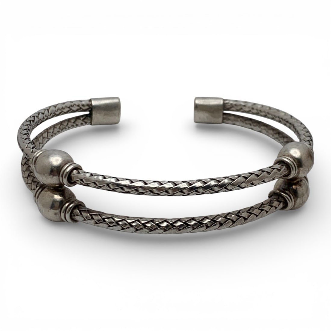 Sterling Silver Cuff Bracelet: Marked 925 - 2 1/2" Inside Width - 27.5 Grams