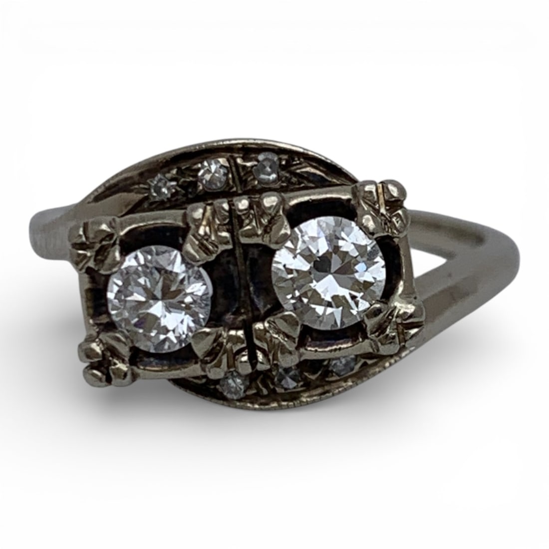 14k White Gold & Diamond Ring (1 of 4)