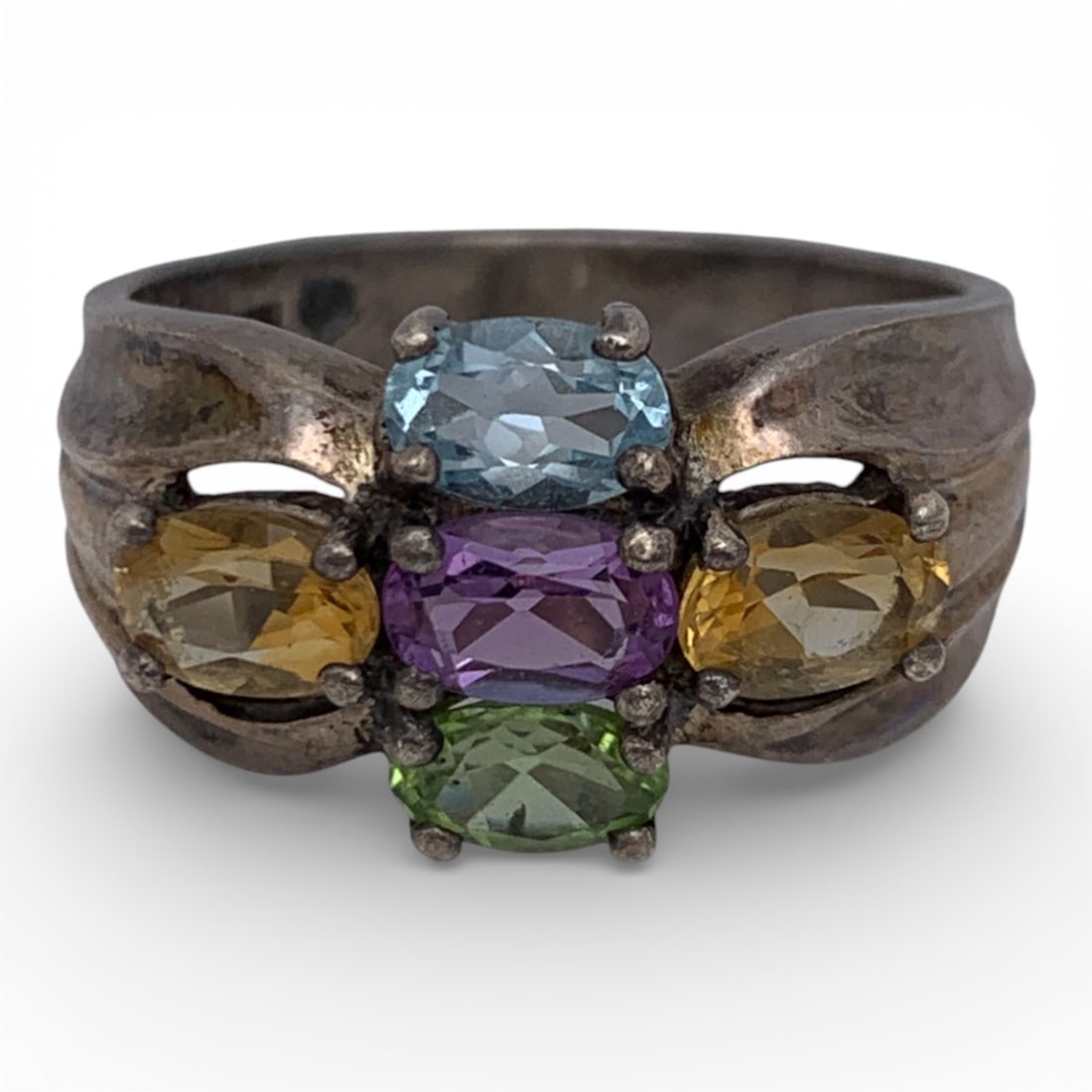 Sterling Silver Ring With Colored Stones: Marked 925 - Size 10 - 6.2 Grams