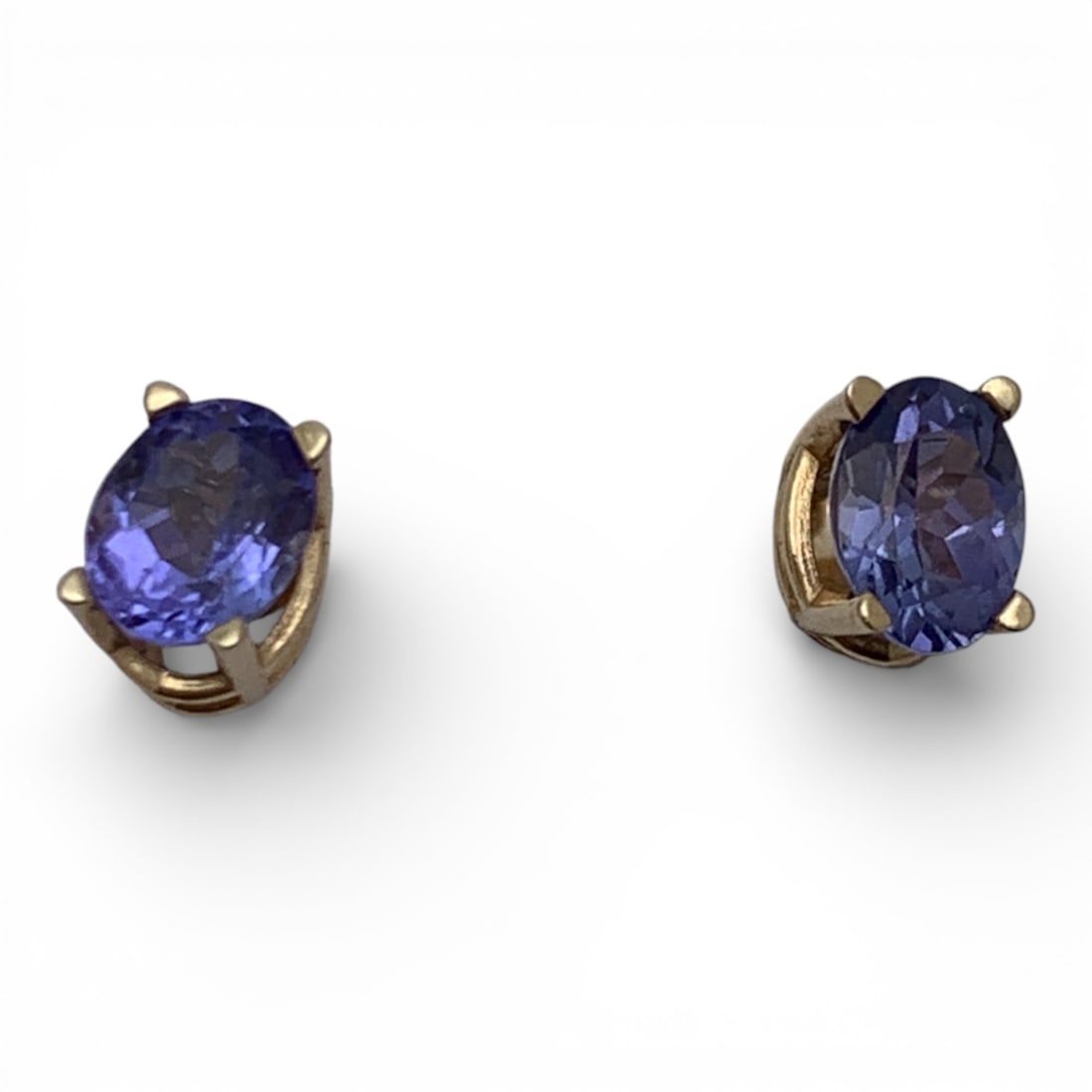 Pair Of 14k Yellow Gold & Tourmaline Earrings: Tests 14k - 1/4" Diameter - 0.5 DwtGemstones Tested With Presidium Gem Tester Il - Berners Does Not Guarantee Authenticity Of Gemstones