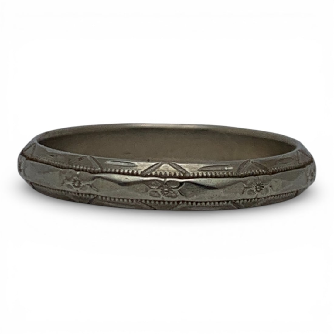 14k White Gold Ring - 4