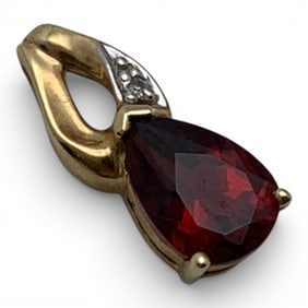 14k Yellow Gold Diamond & Garnet Pendant