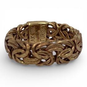 18k Yellow Gold Ring