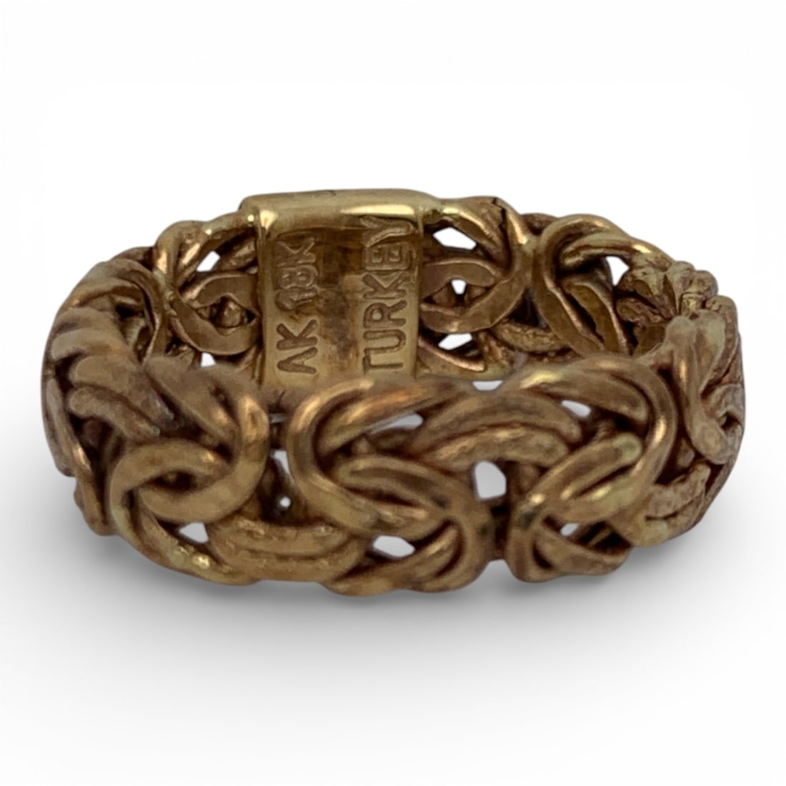 18k Yellow Gold Ring: Marked 18k - Size 5.75 - 1.7 Dwt