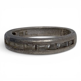 Sterling Silver Ring With Clear Stones