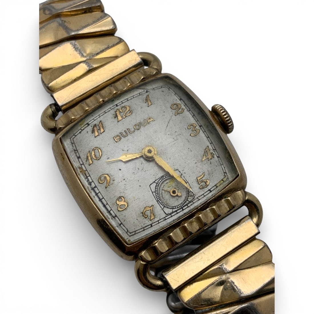 Vintage Bulova 10k Gold Filled Stretch Band Watch: Marked On Face: BulovaMarked On Back: Bulova, 3986577Marked On Band: 1/20 10k G.f.7/8" Face Diameter - 35.7 Grams