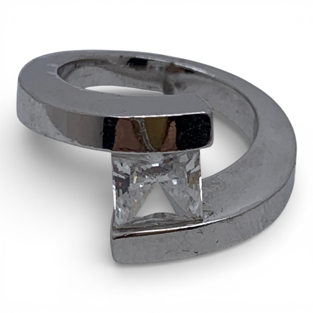 Sterling Silver Ring With Clear Stone - 8