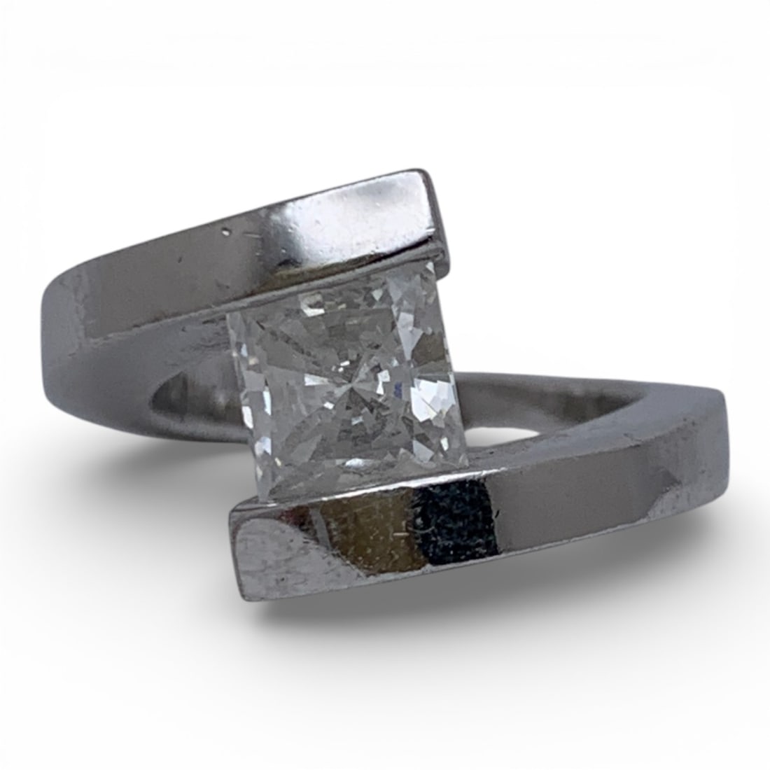 Sterling Silver Ring With Clear Stone - 9