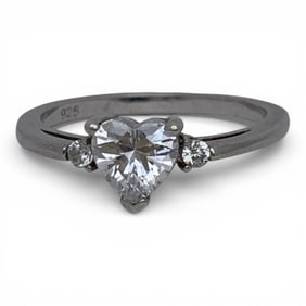 Sterling Silver Ring With Clear Stones